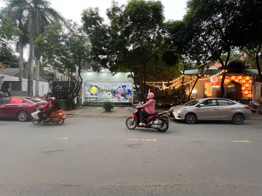 Bán đất mặt tiền đường công lý, phường bình thọ, thành phố thủ đức.  0911 383 ***