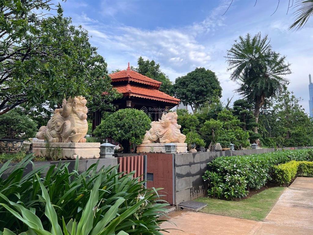 Cho thuê biệt thự mặt sông sài gòn holm residences villas thảo điền, quận 2.  0911 383 ***