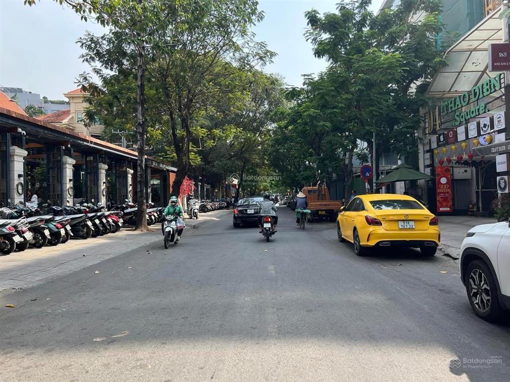 Bán đất 1603m2 đất ở mặt tiền đường hồng đức, phường bình thọ, quận thủ đức.  0911 383 ***