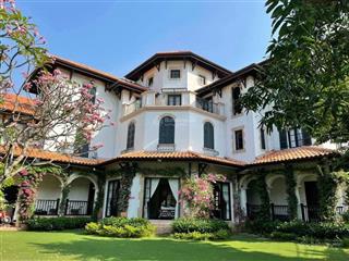 Cho thuê biệt thự compound đường nguyễn văn hưởng, phường thảo điền, quận 2. hoàng 0911 383 ***