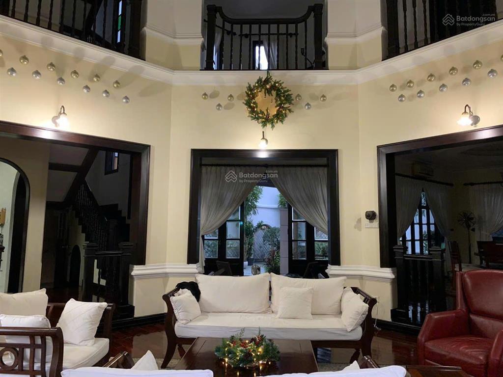 Cho thuê biệt thự compound đường nguyễn văn hưởng, phường thảo điền, quận 2. hoàng 0911 383 ***