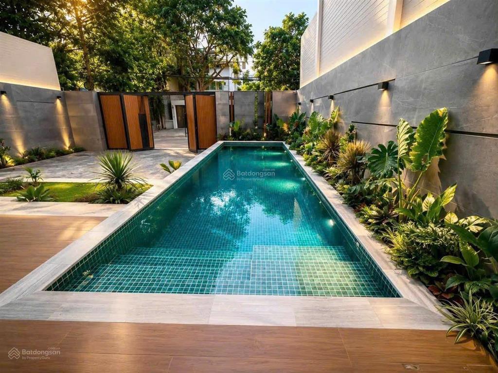 Cho thuê villa khu đường nguyễn văn hưởng, phường thảo điền, quận 2.