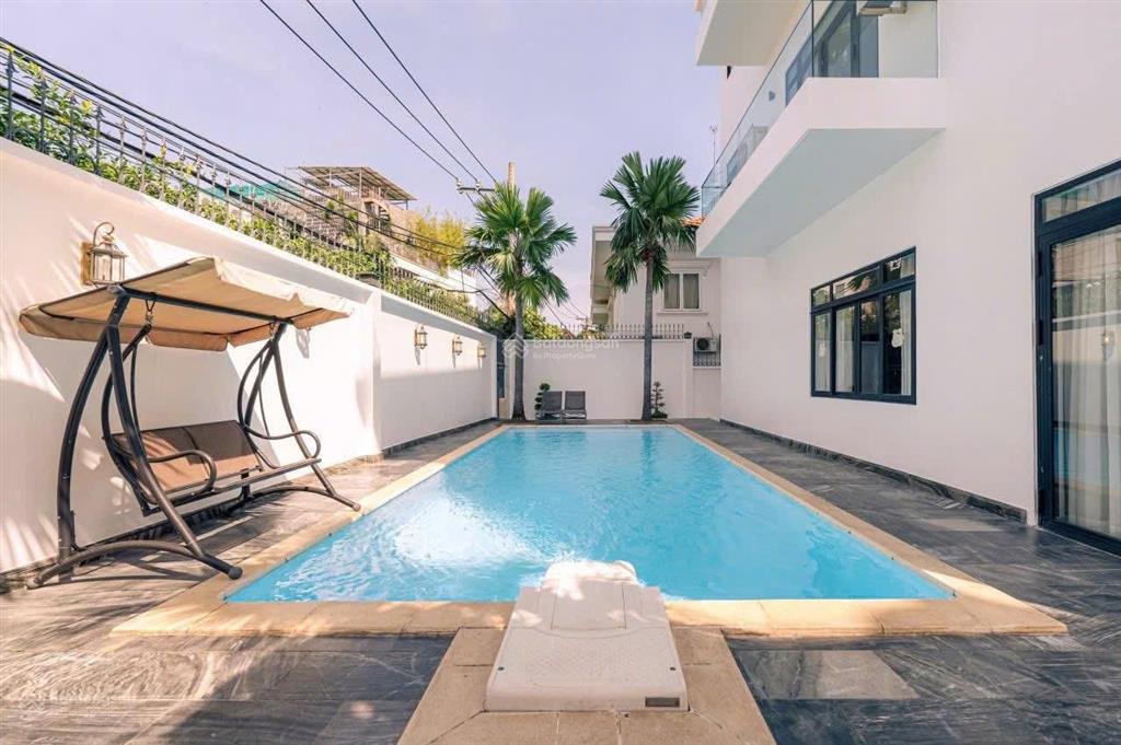 Cho thuê villa compound 24/24, đường quốc hương, phường thảo điền, quận 2   0911 383 ***  hoàng