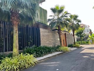 Cho thuê villa khu compound đường nguyễn văn hưởng, phường thảo điền, quận 2.  0911 383 ***  hoàng