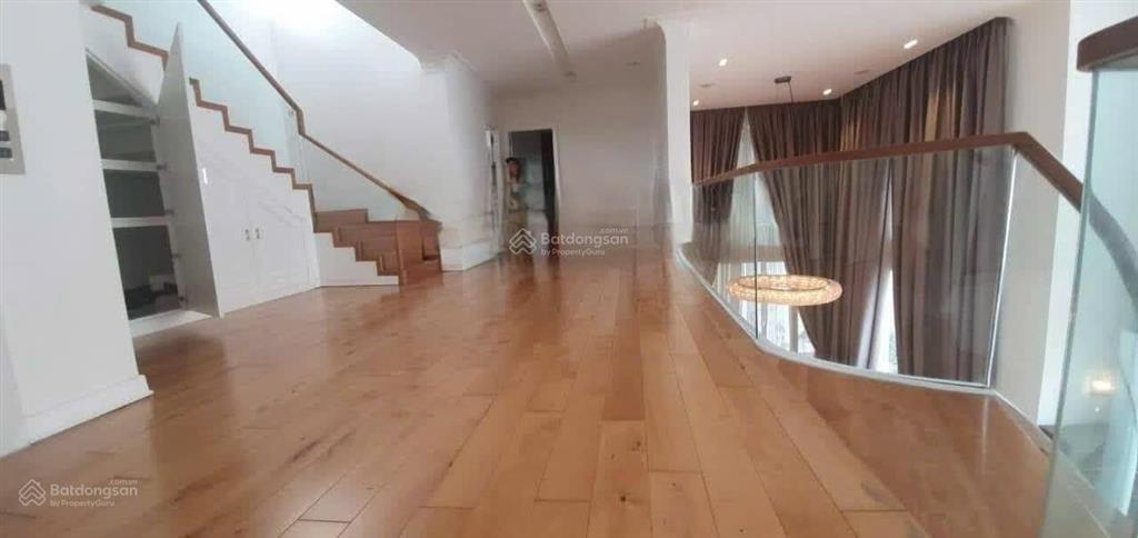 Cho thuê villa 650m2 khu compound đường nguyễn văn hưởng, phường thảo điền, quận 2.