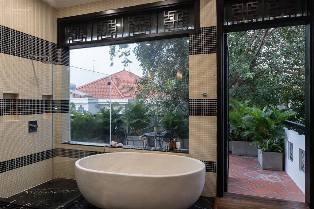 Cho thuê biệt thự 450m2 khu đường trần ngọc diện, phường thảo điền quận 2.