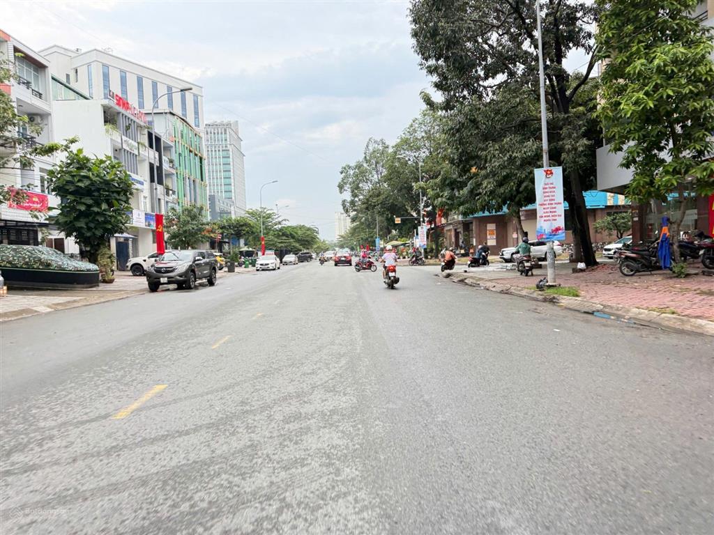 Cho thuê đất đường trần lựu, phường bình trưng, quận 2.