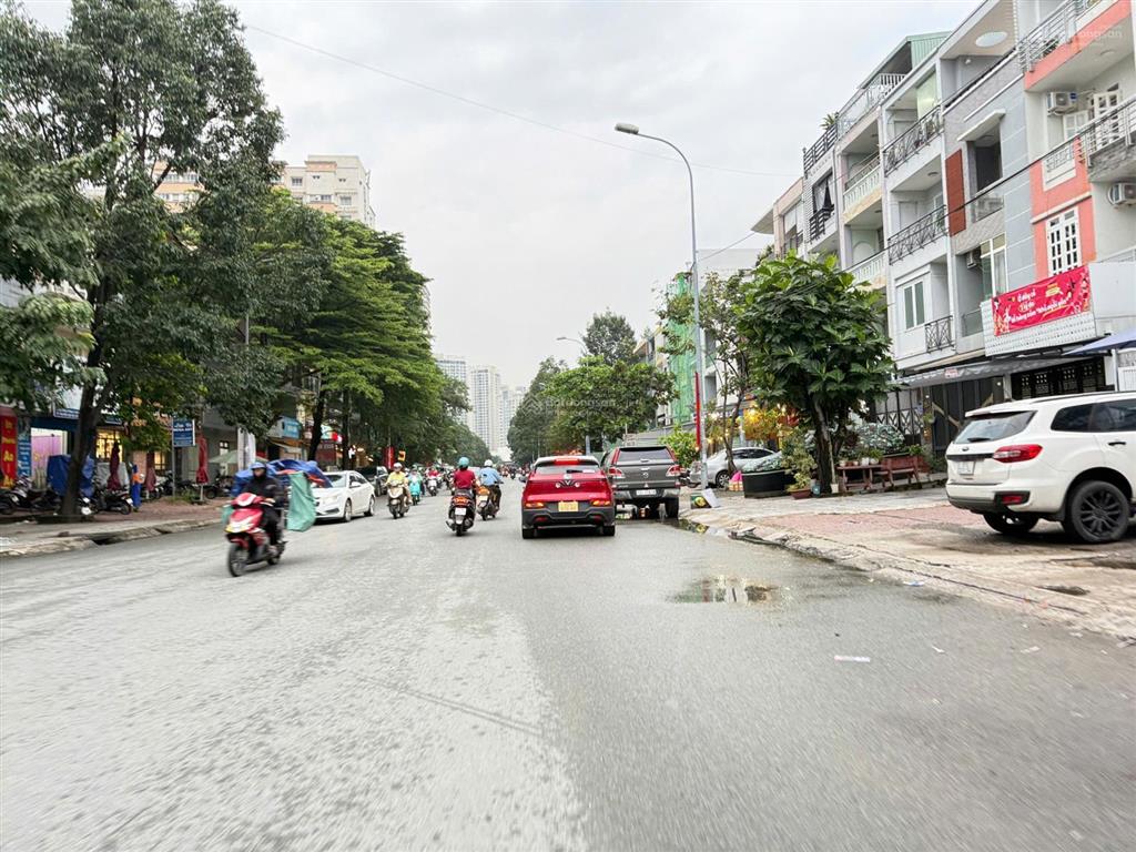 Cho thuê đất đường trần lựu, phường bình trưng, quận 2.