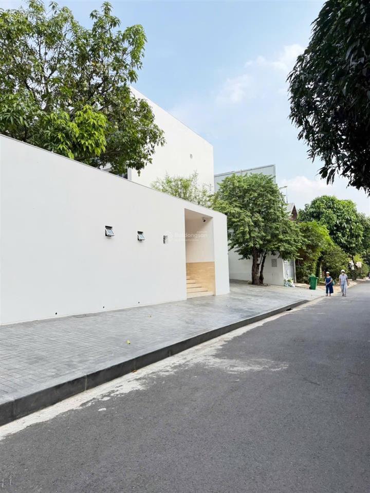 Bán đất biệt thự khu compound đường nguyễn văn hưởng, phường thảo điền, quận 2