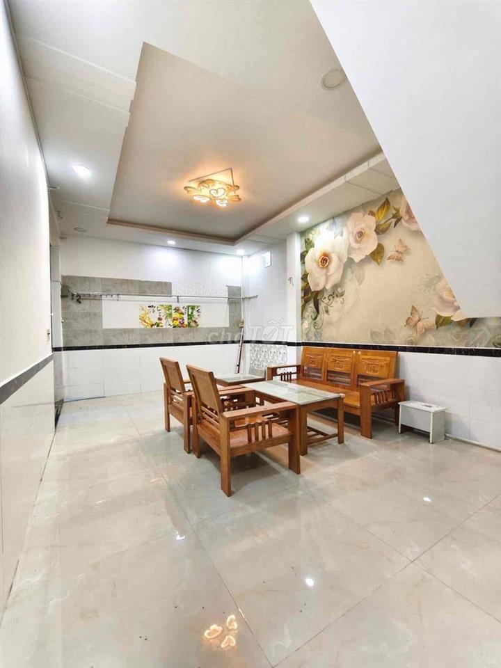 cho thuê nhà 2 tầng /2PN chợ Hiệp Bình chỉ 8tr hiệp bình chánh