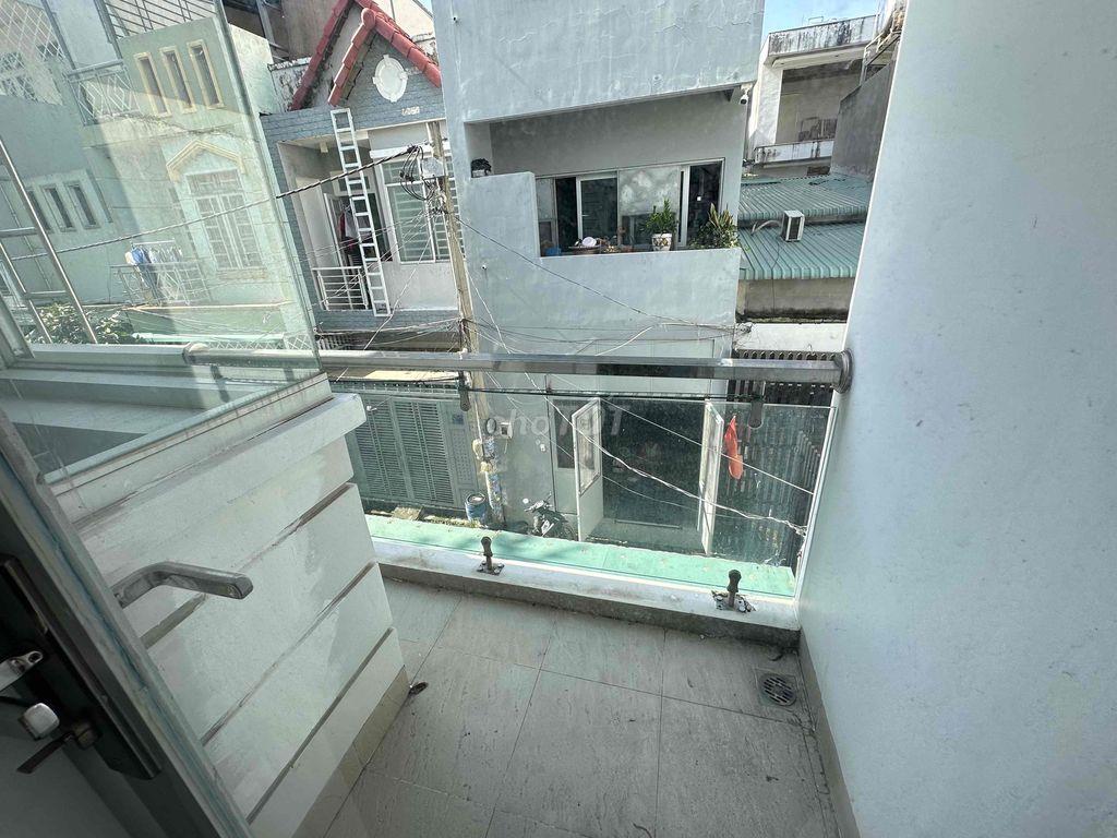 cho thuê nhà 2 tầng- 64m2 hẻm oto Hiệp Bình Phước có 2 máy lạnh 9,5tr