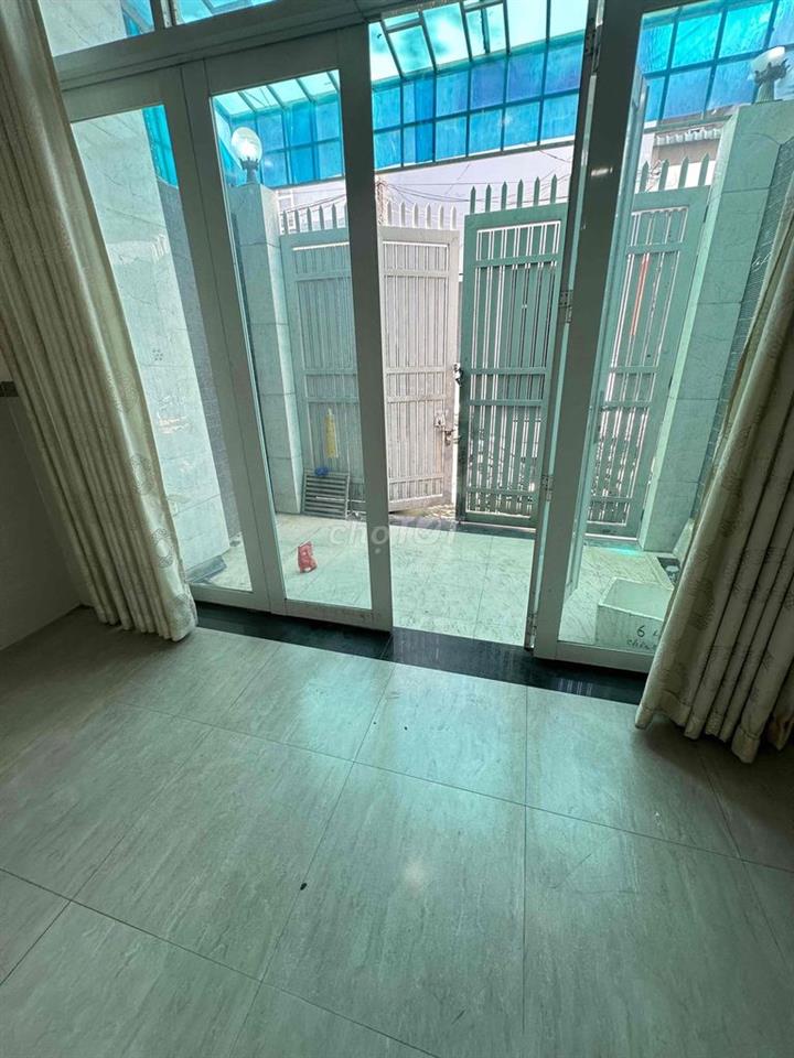 cho thuê nhà 2 tầng- 64m2 hẻm oto Hiệp Bình Phước có 2 máy lạnh 9,5tr