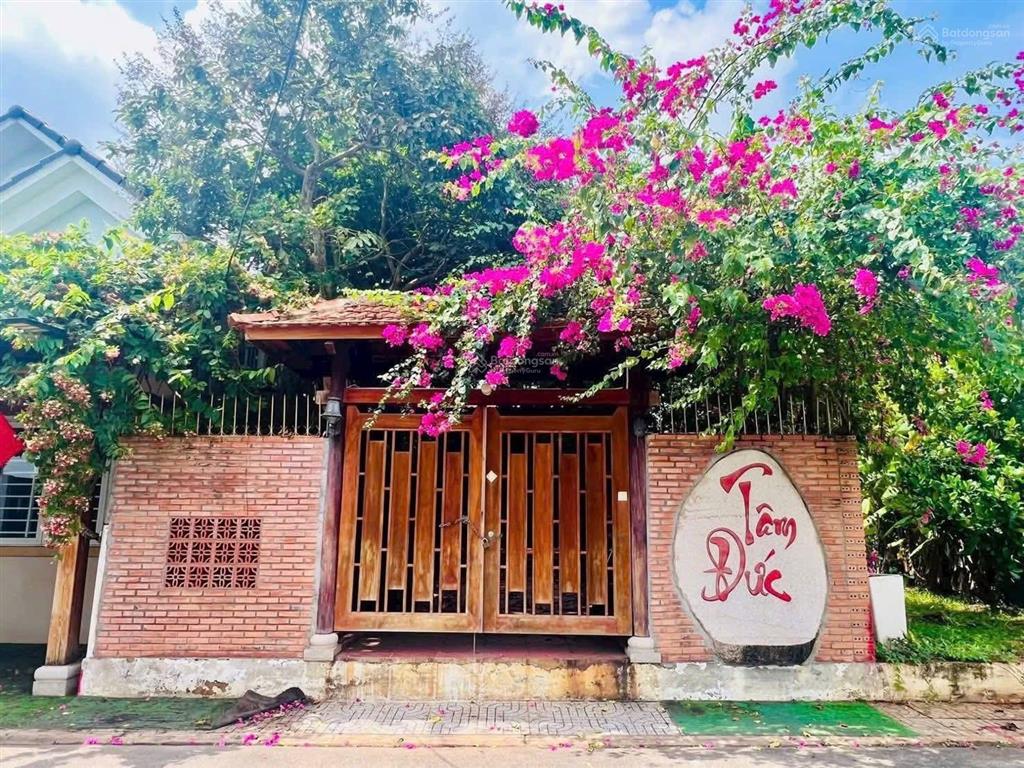 Bán đất tặng nhà gỗ trung tâm hoà long bà rịa p tam long tp hồ chí minh 125m2 sổ hồng thổ cư