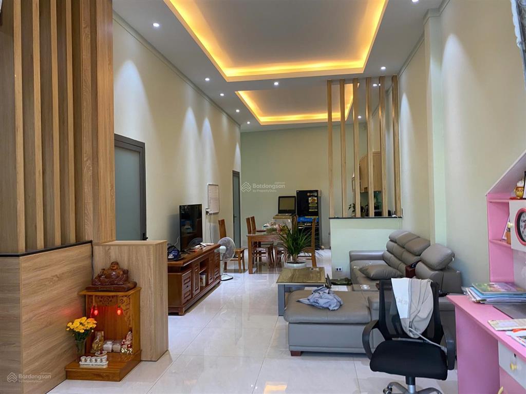 Chính chủ bán nhà hoà long thành phố bà rịa nhà đẹp xây tâm huyết nay cần tiến bán gấp giá rẻ.