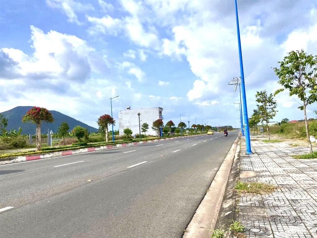 Bán đất thành phố bà rịa ngộp rẻ cần bán giảm mạnh 500triệu lô góc 2 mặt tiền đường gần cao tốc