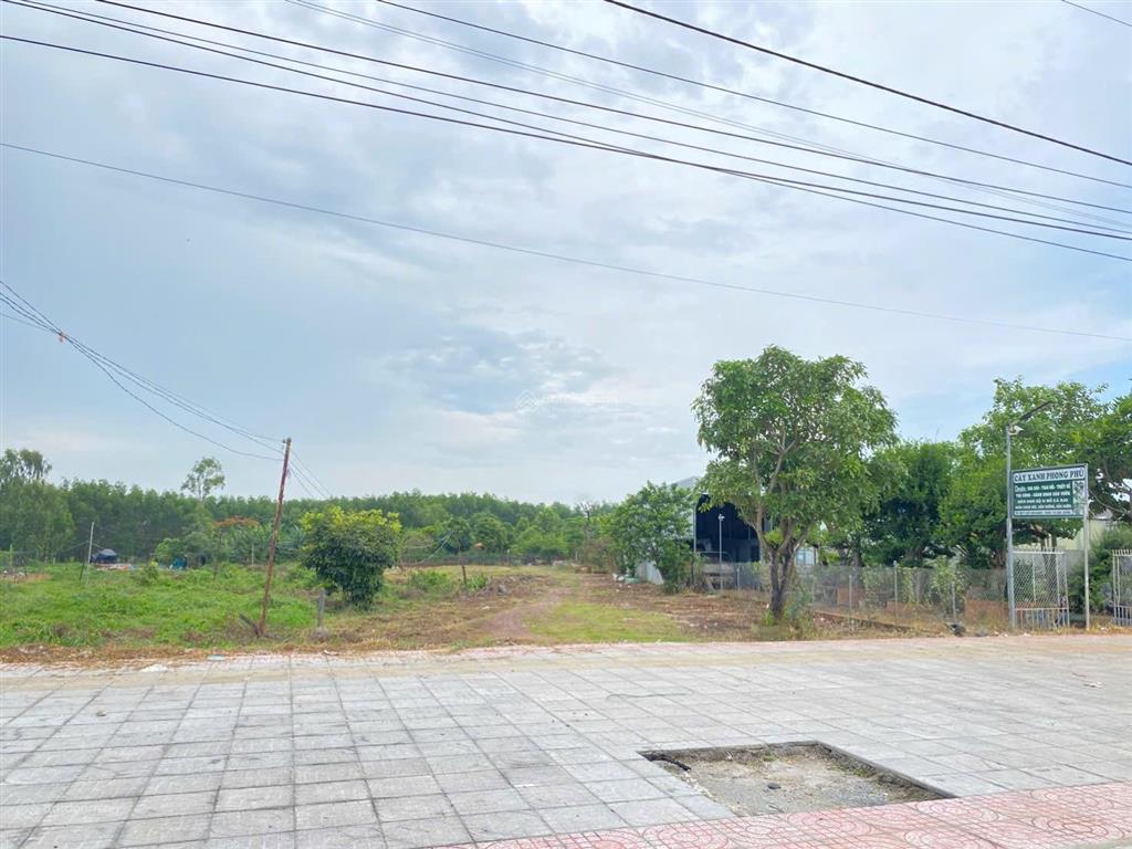 Cần bán 2.200m2 600m2 thổ cư mặt tiền đường hương lộ 2 hoà long tp bà rịa ( p. tam long tp hcm )