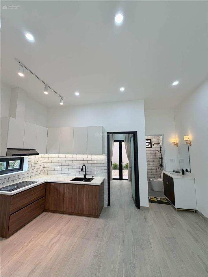 Nhà đẹp giá rẻ hòa long bà rịa p. tam long tp hcm. sổ hồng riêng, khu dân cư đường xe ô tô