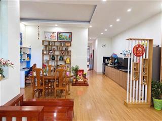 Nhà hoà long bà rịa phường tam long tp hồ chí minh giá rẻ sổ hồng riêng, cách bệnh viện bà rịa 500m