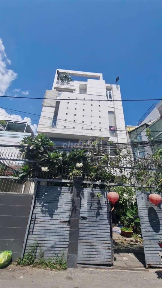 Bán nhà mặt tiền đường số Tân Quy, Quận 7, dt 8 x 18, nhà 3 tầng 23 tỷ