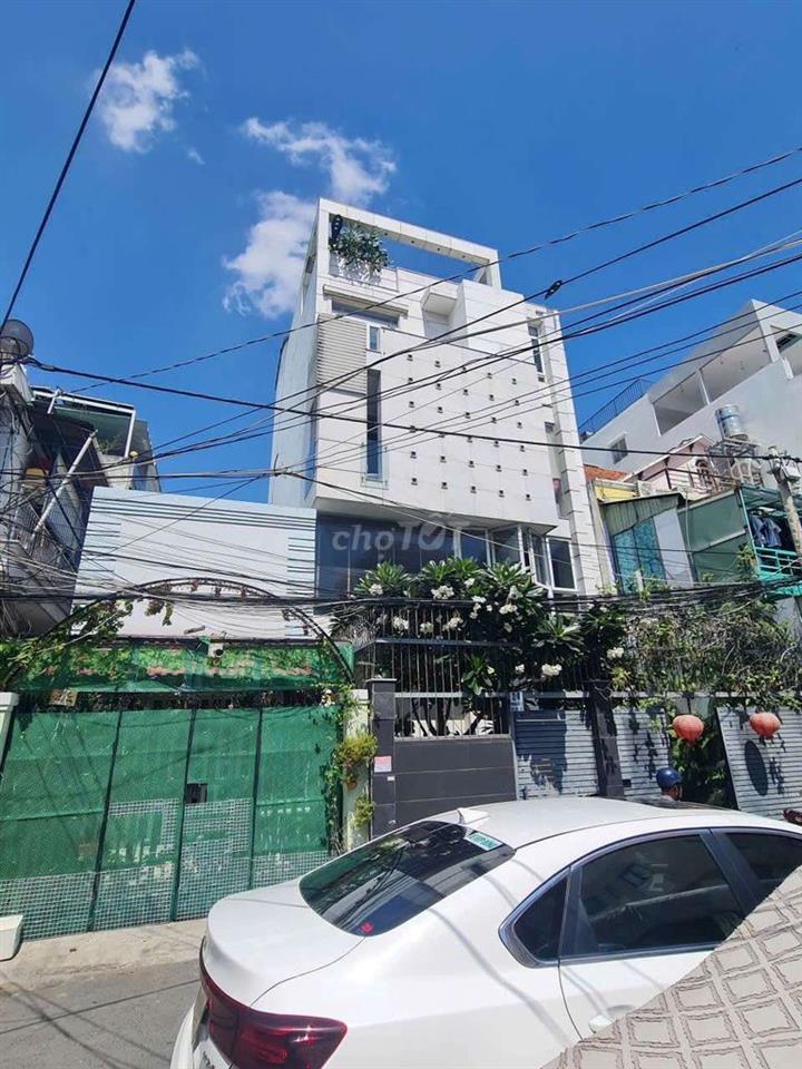 Bán nhà mặt tiền đường số Tân Quy, Quận 7, dt 8 x 18, nhà 3 tầng 23 tỷ