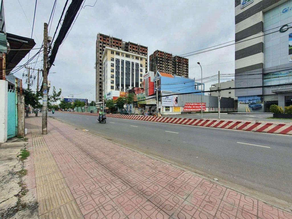 Bán Biệt Thự, đường Nguyễn Bình, Nhà Bè, 11 x 28, Nhà 3 tầng