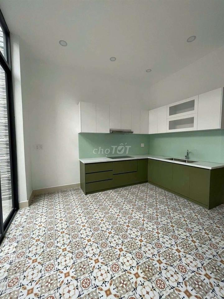 Cho thuê nhà nguyên căn, đường số Phạm Hữu Lầu, Q7, dt 4X18, nhà 4tang