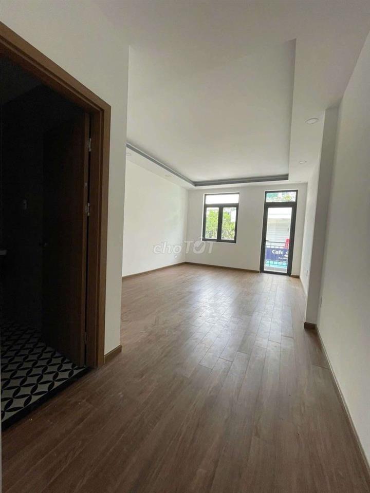 Cho thuê nhà nguyên căn, đường số Phạm Hữu Lầu, Q7, dt 4X18, nhà 4tang