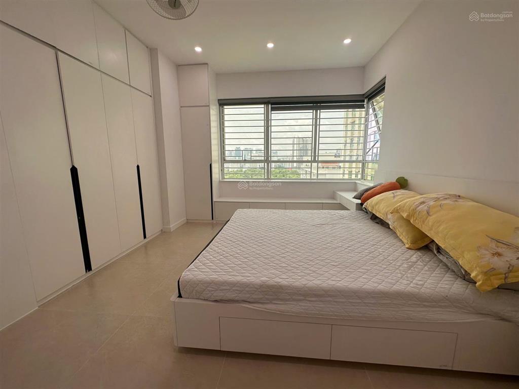Cực hiếmcăn hộ chung cư phố thành thái view công viên cấu giấy 120m3 ngủ chỉ 12,5 tỷ
