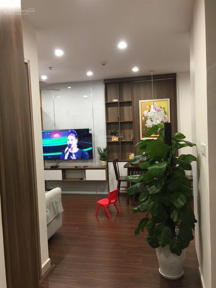 Chính chủ cần cho thuê lâu dài căn hộ ở vị trí tây mỗ, 54m² hai phòng ngủ 1 wc. giá 10 tr.