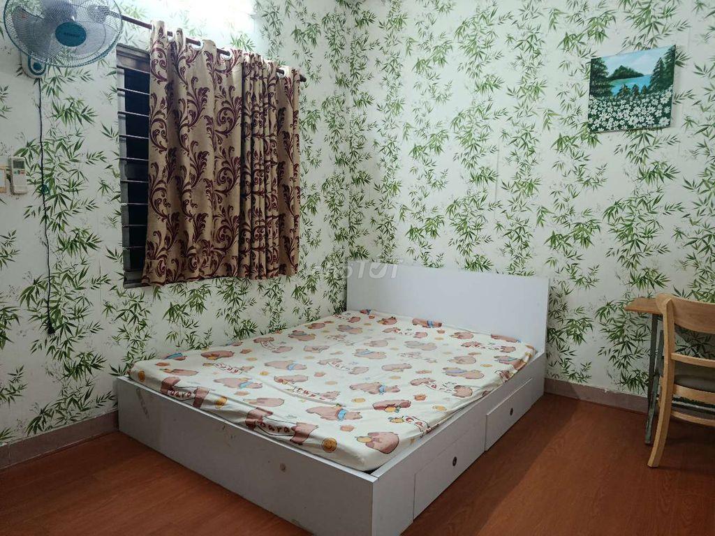 Gần CỘNG HOÀ, MÁY LẠNH,  ĐH VĂN HIẾN, HV NGÂN HÀNG, MÁY LẠNH