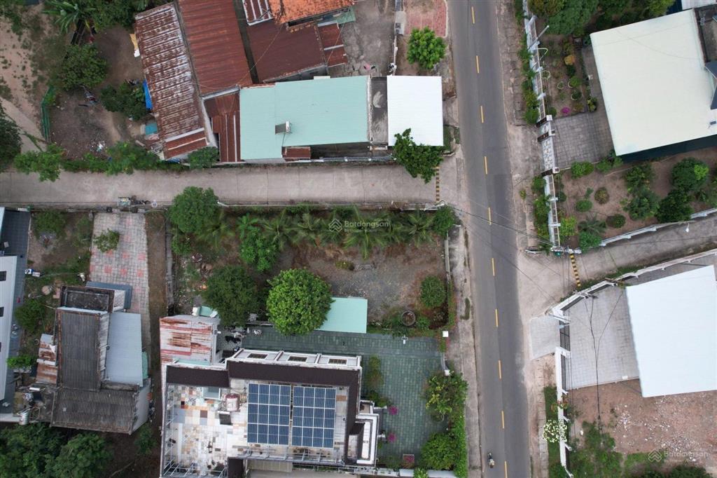 Siêu phẩm villa nghĩ dưỡng gần hồ bà tô ( xã hồ tràm  tp. hcm