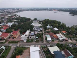 Bán đất 2mt trung tâm xã hồ tràm