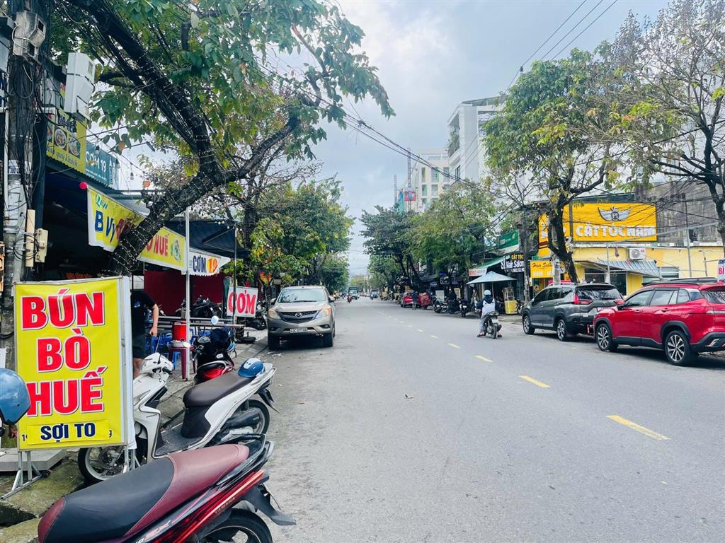 ''siêu phẩm mặt tiền''lô đất đường phạm như xương ngay cạnh bệnh viện đa khoa liên chiểu đang xây