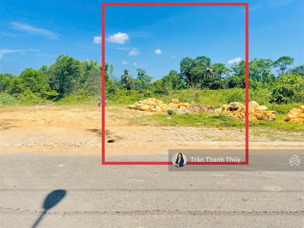 [cắt lỗ 300tr] đất mt đường 7m5 hoàng phê  vị trí đắc địagiá rẻ nhất khu vực