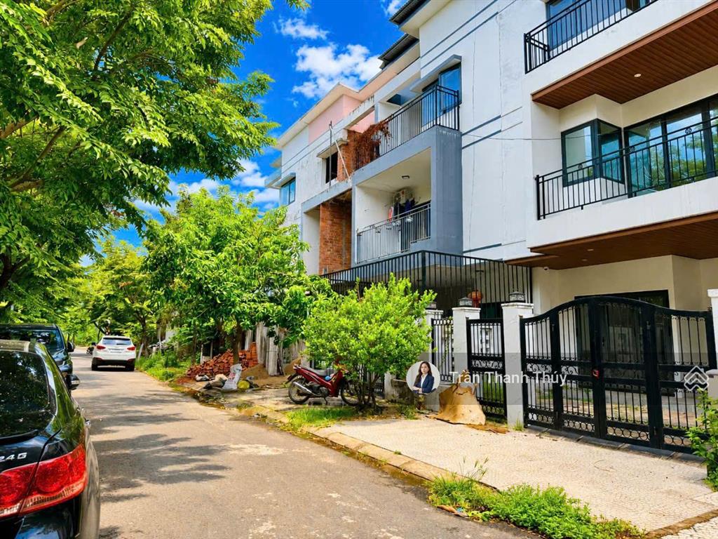 Bán gấp nhà thô ecocharm thủy tú  120m vị trí đẹp sát sông giá chỉ nhỉnh 5 tỷ