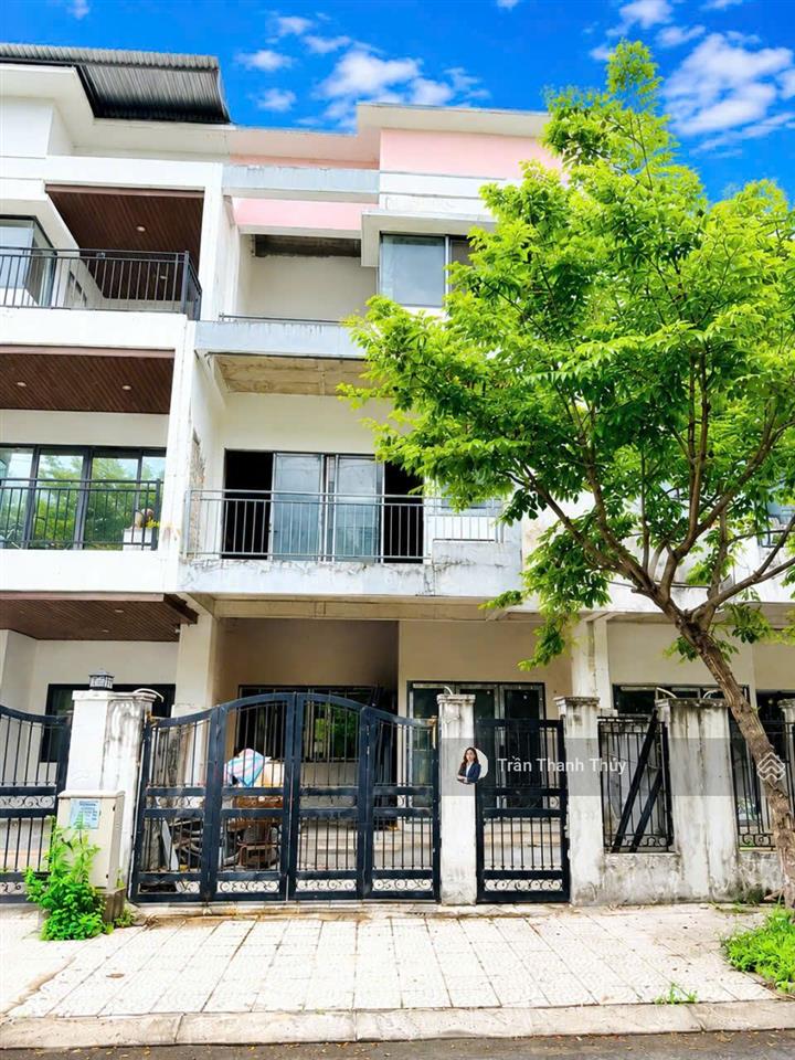 Bán gấp nhà thô ecocharm thủy tú  120m vị trí đẹp sát sông giá chỉ nhỉnh 5 tỷ