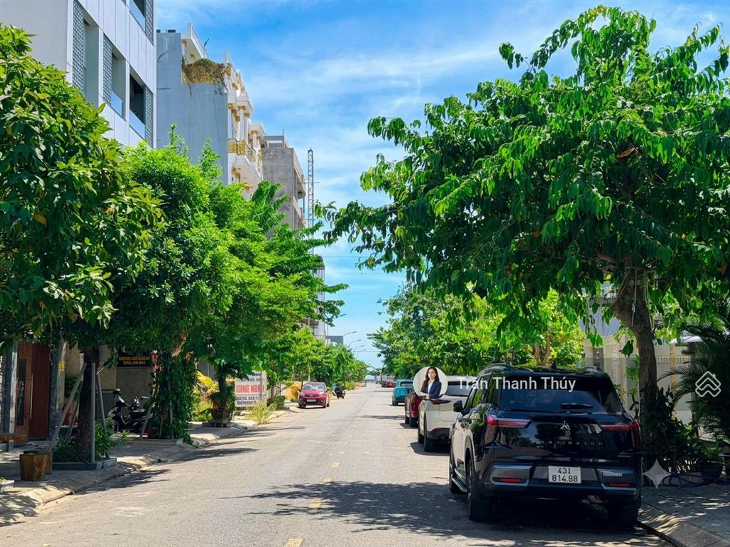 [siêu phẩm] cặp đất vàng trần minh tông  đường thông thẳng ra biển  chỉ vài bước chân chạm sóng