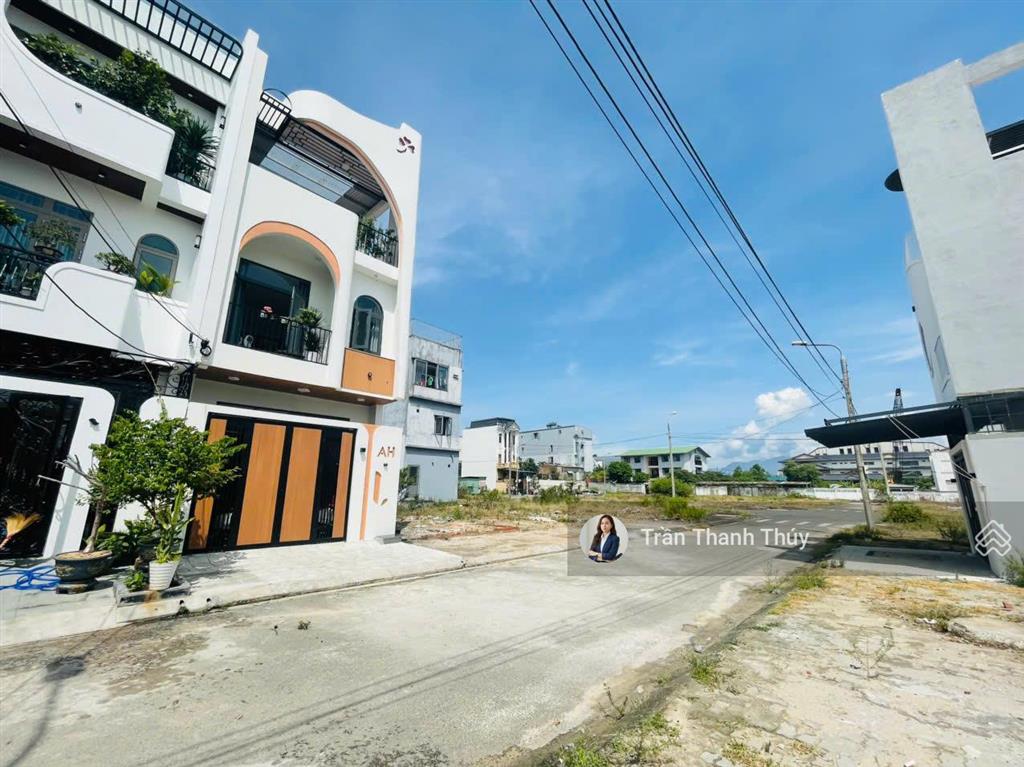 Không có lô thứ 2! lô góc ngã tư  xuân thiều 37  ngay bên hông resort mikazuki