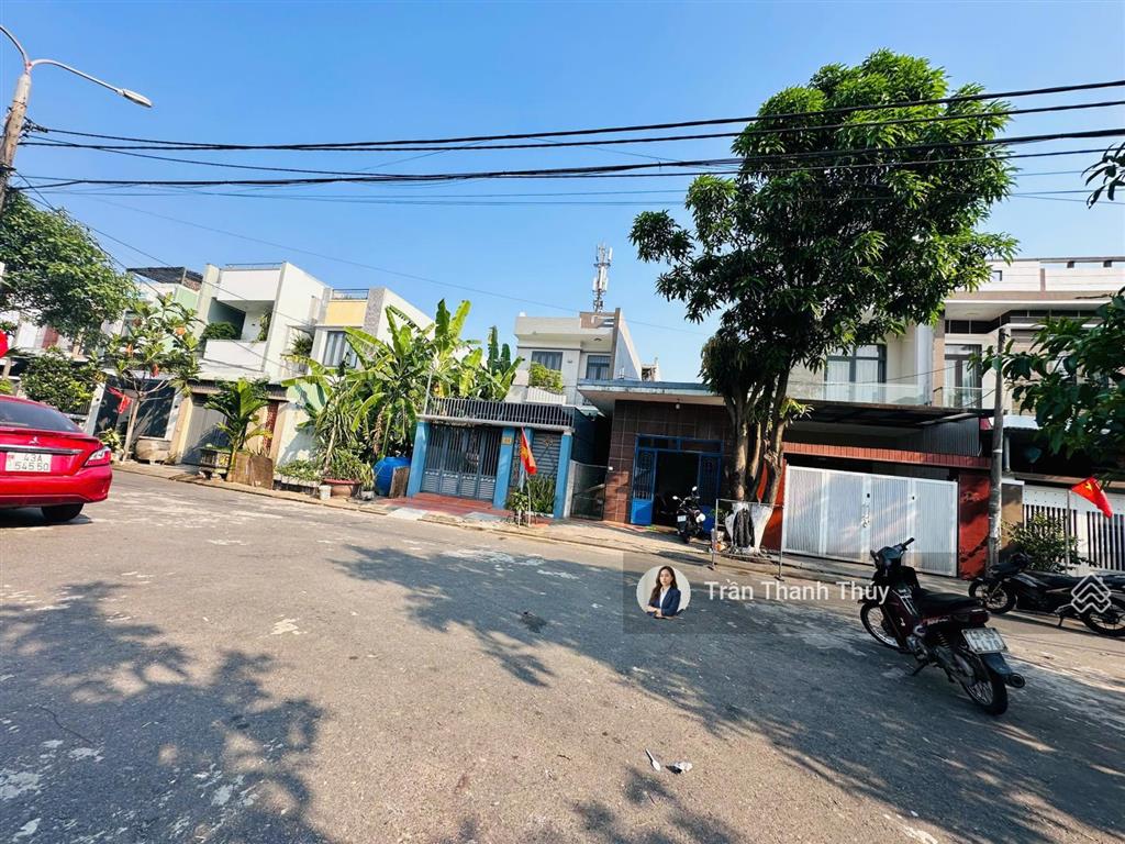 Bán gấp nổi bật tư liên chiểu  107,5m2  mặt tiền đường vũ huy tấn gần trường học