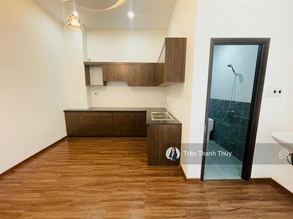 Chỉ 6,3x tỷ sở hữu nhà 2 tầng mt giáp văn cương  đối lưng nguyễn tất thành, cách biển 100m
