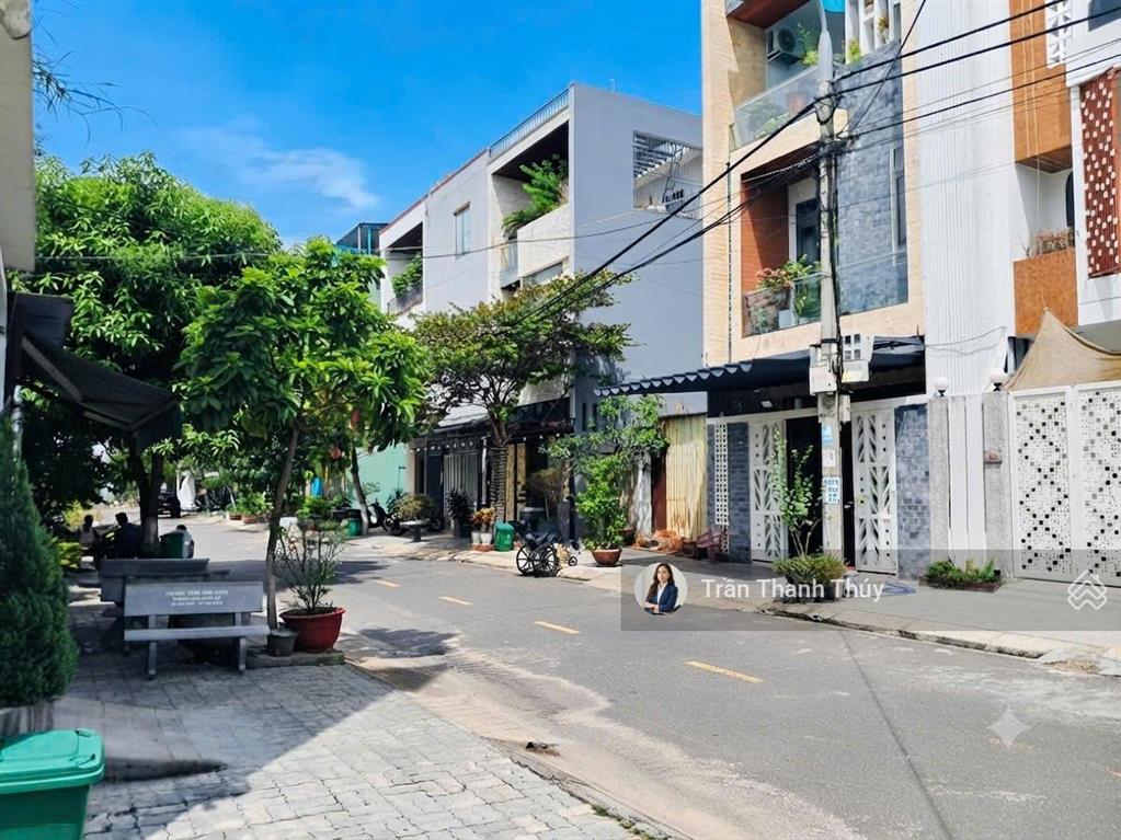 Bán gấp đất mt đường hoà phú 3 ngay gần mega market hướng đông nam |giá hơn 5 tỷ