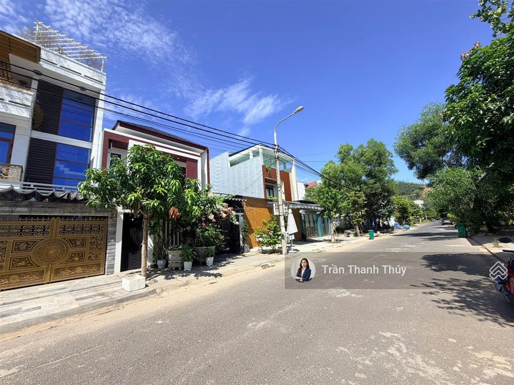 Hiếm  biệt thự tân cổ điển đường 7m5 khánh an 11, 3 tầng, 150m2 đất | giá chỉ 7,99 tỷ thương lượng