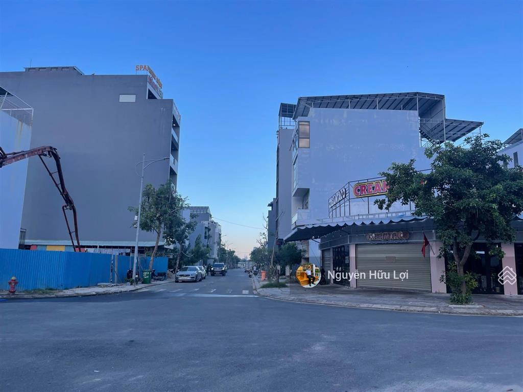 Nguyễn trọng nghĩa ngang 6m sát biển xây căn hộ khách sạn giá đầu tư 12,5 tỷ, building 79 tầng