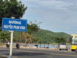 Chính chủ bán đất biển sơn trà, mt đường nguyễn phan vinh, ngang 6m, dt 110m2, giá đầu tư