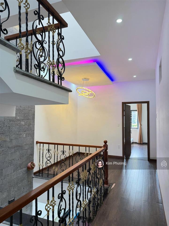 Bán nhà 4 tầng trương quang được 102,5m2 5pn full nt đang cho thuê 40tr/tháng