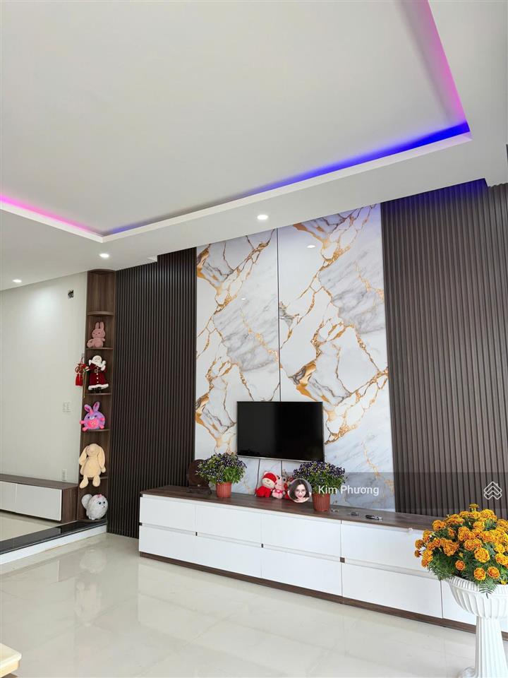 Bán nhà 4 tầng trương quang được 102,5m2 5pn full nt đang cho thuê 40tr/tháng