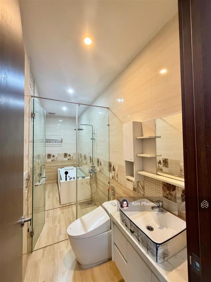 Bán nhà 4 tầng trương quang được 102,5m2 5pn full nt đang cho thuê 40tr/tháng