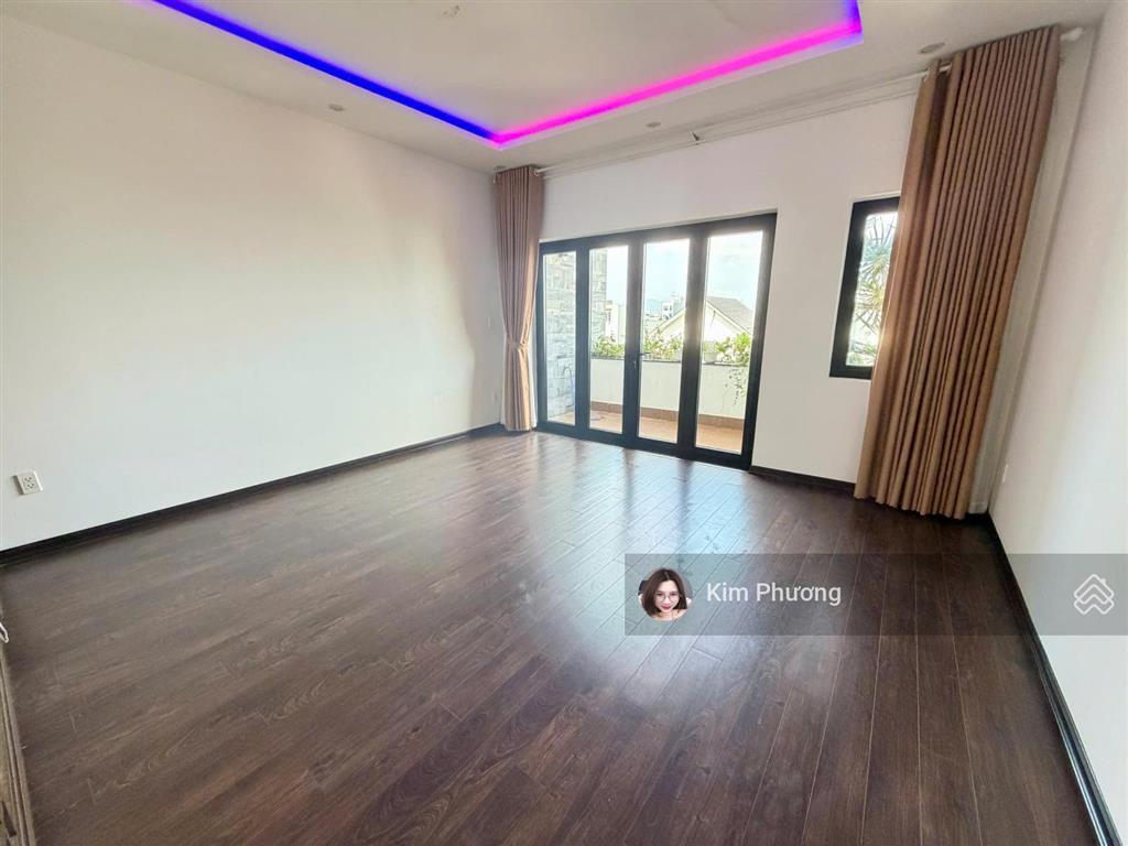 Bán nhà 4 tầng trương quang được 102,5m2 5pn full nt đang cho thuê 40tr/tháng