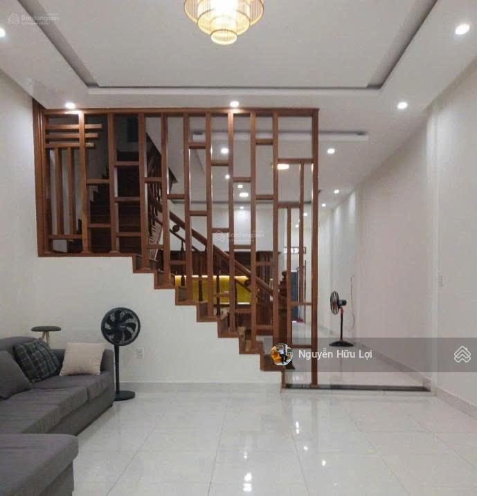 Bán đất tặng nhà 110m2, mt đoàn khuê  nam việt á, đang cho thuê 20 tr/tháng