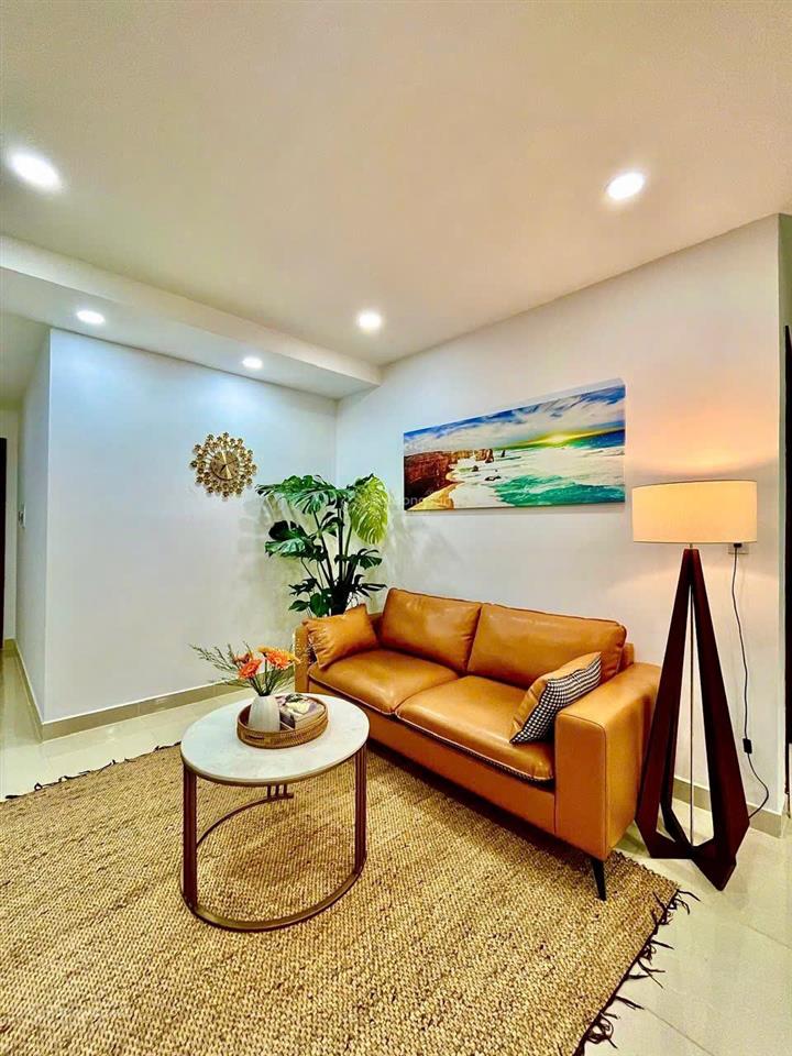 Bán căn hộ trung tâm tp nha trang đường tố hữu ct3  vcn phước hải. (2pn  2 wc) full nội thất